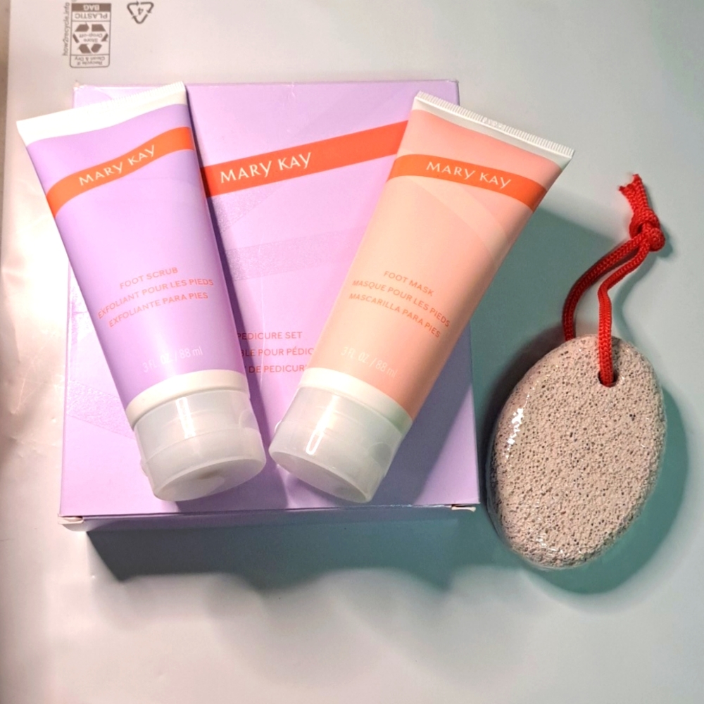 Mary Kay Pedicure Set